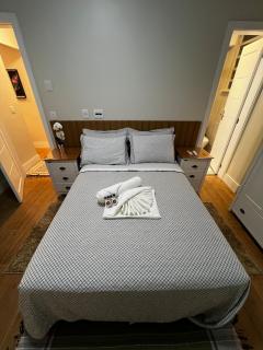 Conforto e Charme no Leblon! 2 suítes - 8