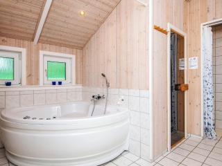 Lakeview Retreat with Spa - By Traum Ferienwohnungen - 1