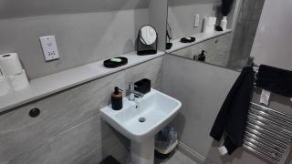 1 BR apartment central Leeds - 6