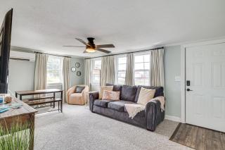 7 Mi to Beach and Ocean! Morehead City Home - 0