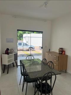 Casa com vaga e segurança 24h - 7