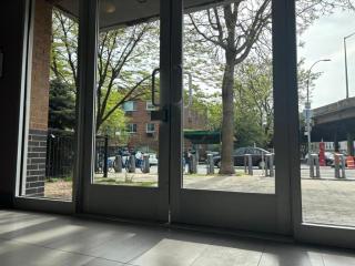 1 BEDROOM WITH SLEEPING IN LIVING ROOM Williamburg - 7