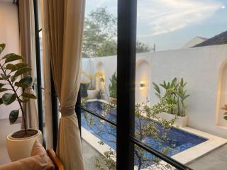 Sekar Sandat Villa - 0