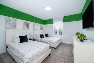 966ME TOWNHOUSE 4 BEDROOMS & 3 BATHROOMS + POOL - 4
