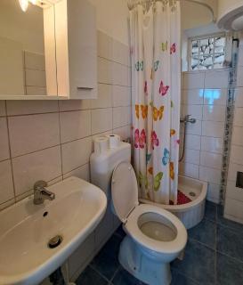 Apartments by the sea Igrane, Makarska - 21577 - 1