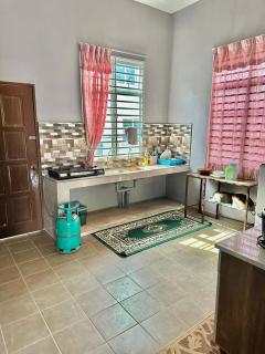 Adelia Homestay Kok Lanas - 5