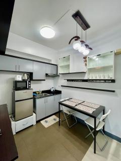 Cozy Hideaway near BGC Venice Grand Canal - 2