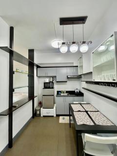 Cozy Hideaway near BGC Venice Grand Canal - 4