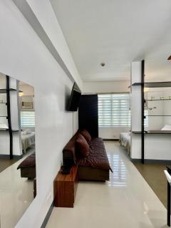 Cozy Hideaway near BGC Venice Grand Canal - 5