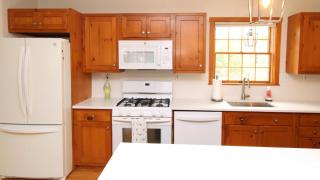 Salty Dog Beach House - 8