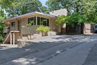 Relaxing River Retreat Near Moms Beach with Patio - 5
