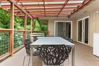 Relaxing River Retreat Near Moms Beach with Patio - 2