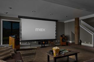 Expansive Ocean-View Retreat with Home Theatre & Spa - 8