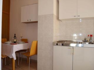 Dugi Rat Seaside Apartments - 2 Bedroom 6 - 6