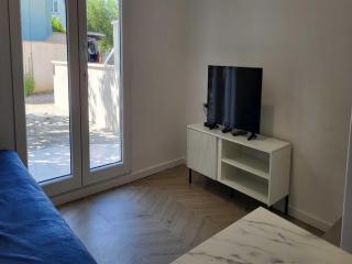 One Bedroom Apartment with Terrace - 9