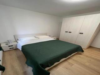 Two-Bedroom Apartment With Terrace - 3