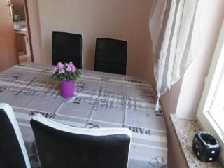 One Bedroom Apartment with Balcony 1 - 9