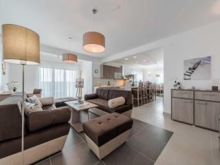 Four Bedroom Villa with Sea View and Private Pool Villa 8 - 4