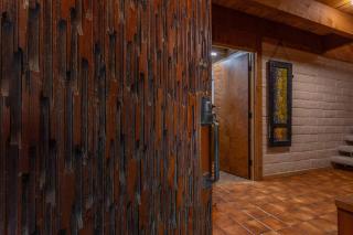 Tri-Level MCM Masterpiece Redwoods Golf & Spa - 4