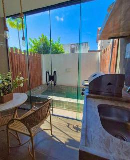 Flat com piscina e churrasqueira privativa - 0