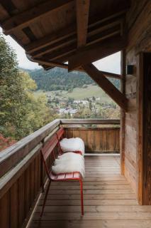 Luxury Chalet Black Mountain - 4BR, Sleeps 10, Fireplace, Mountain Views & Garden - Megève - Megève - 9