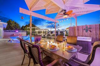 Relax and Play-Pool, Spa, Views plus Guest House! - 9