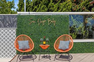 The Sky Lounge - La Mesa - 1