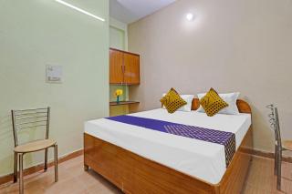 SPOT ON Ganpati Home Stays - 4