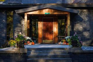 Rent An Inn! Takeover the Birch Ridge with your group, Mountain Lodge- 11 Rooms, Bar, Fireplace, 28ppl home - 4