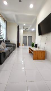 Qinaya House - 5