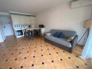 Appartement 3 pièces avec climatisation dans résidence avec piscines et tennis - FR-1-100-364 - 5