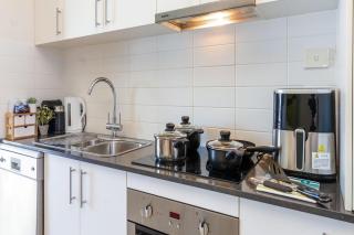 1-Bedroom Resort Apartment with Pool Views - 6