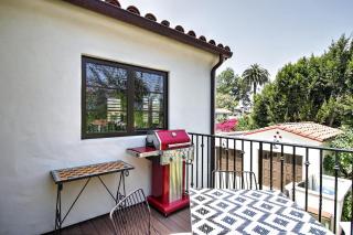 West Beach Villa 6 - 7
