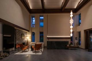 The Mountain-View Terrace Hotel ,Coffee and Tea Villa at The Big Waterwheel,A luxury hotel featuring private terraces for snow mountain views, Western & Chinese breakfast, afternoon tea, English speaking service, and ticket reservation service - 6