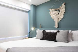 Capitalia - Chic and Stylish Flat - 4