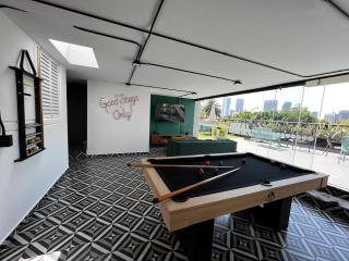 Capitalia - Chic and Stylish Flat - 6
