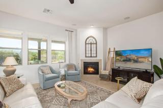 Luxurious villa with pool and spa - 4