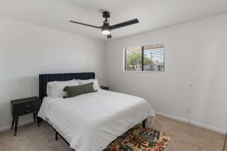 Modern Villa Comphy Stay in Tempe with pool - 8