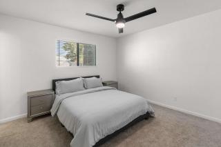 Modern Villa Comphy Stay in Tempe with pool - 0