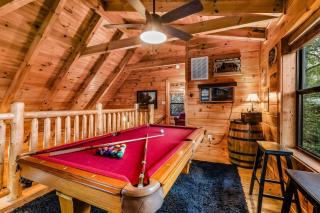 The Smoky Pines cabin - 9