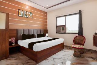 Collection O Radha Krishna Temple Vrindavan Formerly Shri Hari Seva Sadan - 9