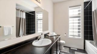 Modern Bay Vista Getaways - 6