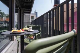 Capitalia - Simply The Best Condo - 8