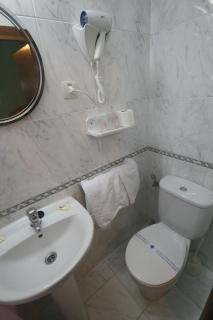 Hostal La Perla Asturiana - Madrid - 3
