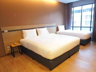 Sans Hotel - 8
