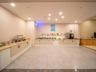 GreenTree Inn Ningbo Hangzhou Wan New District Lishi Square Business Hotel - 8