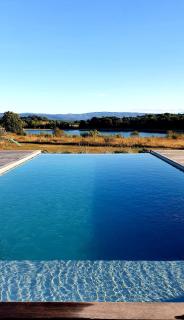 Contemporary lake-view villa - 4