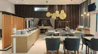 Horison Nindya Semarang - 9