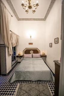 Riad Najom - 5