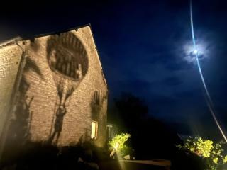 La Fiere Bridge Guest House - 6